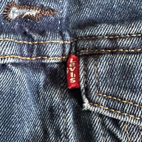 Levi’s Jean Jacket - Picture 7 of 8